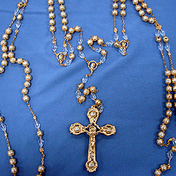 Rosary-Glass/Pearl Lasso